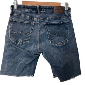 Lucky Brand Women’s Sweet Straight Bermuda Denim Jean Shorts Size 4/27